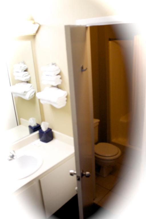Holland Inn And Suites Taft Zimmer foto